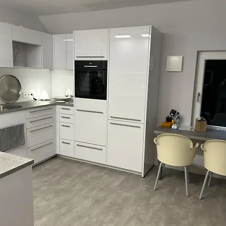 Penthouse - Grosszuegige Dachterrasse Apartment Jever