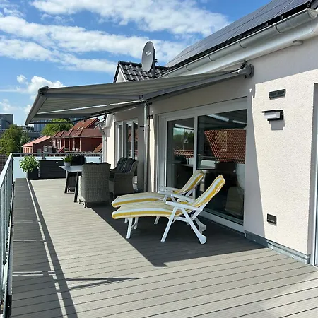 Penthouse - Grosszuegige Dachterrasse * Jever
